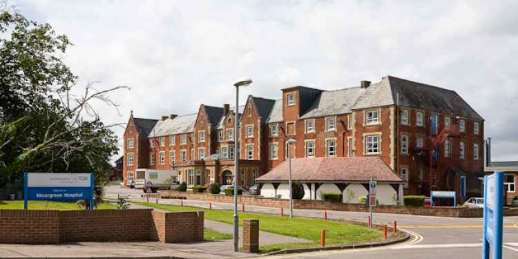 Moorgreen Hospital