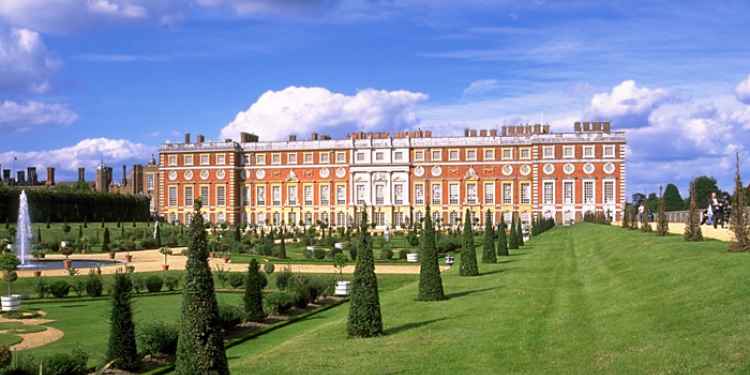 Hampton Court Palace