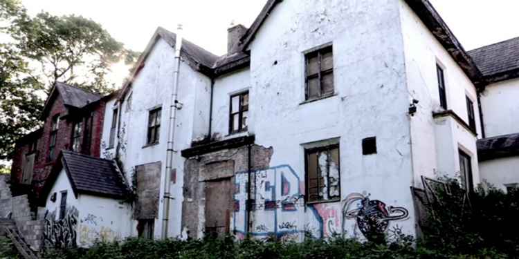 Most Haunted At Antwerp Mansion