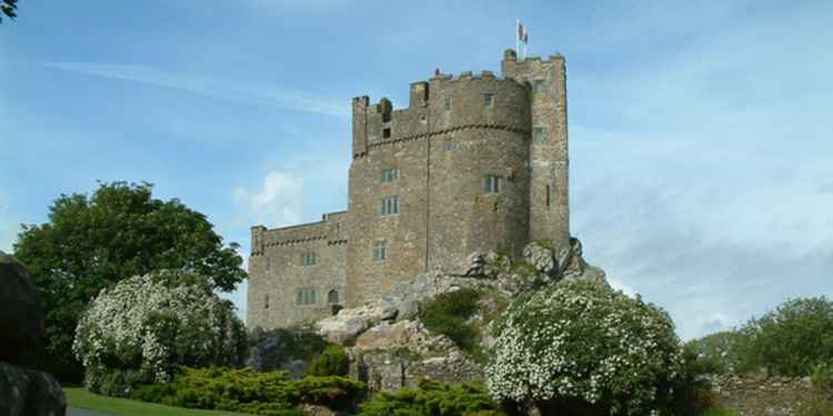 Roch Castle, Roch, Pembrokeshire