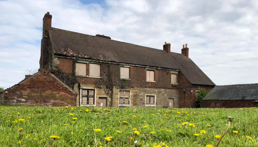 Codnor Castle Cottage