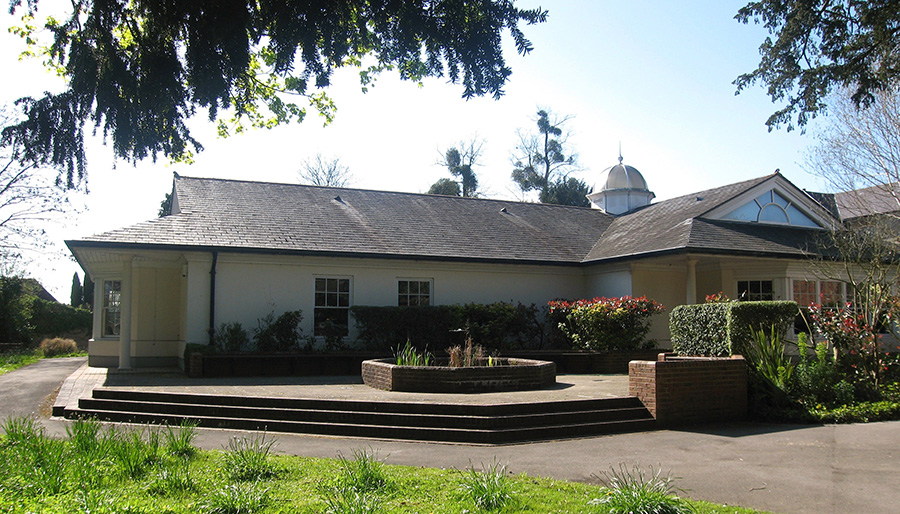 Farnham Library, Surrey