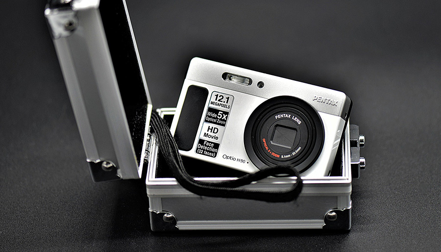 Digital Compact Camera