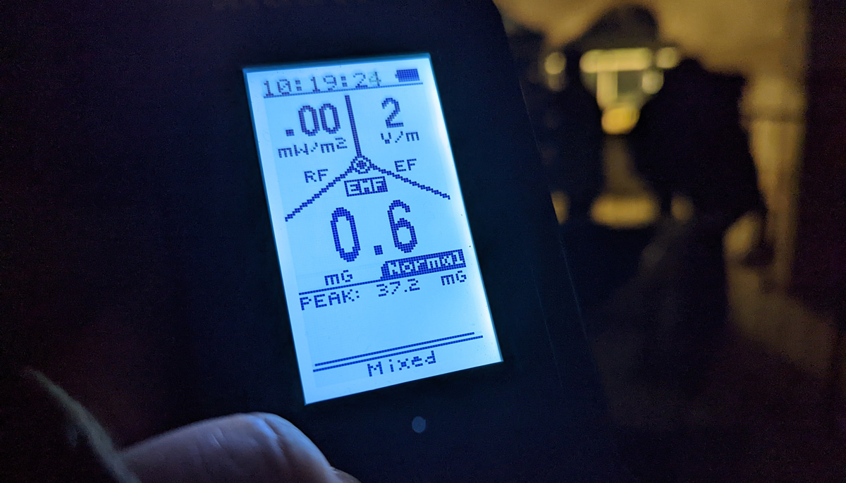 EMF Multi-Field Detector