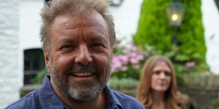 Celebrity Help! My House Is Haunted: Martin Roberts