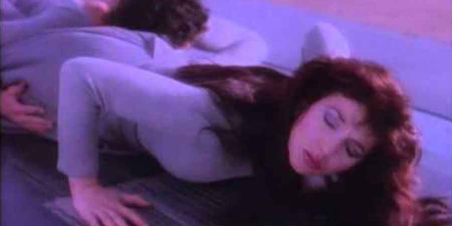 Kate Bush - Running Up That Hill