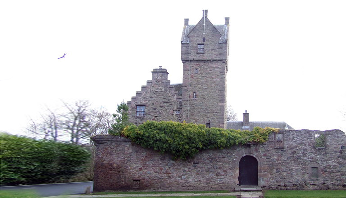 Mains Castle, Dundee