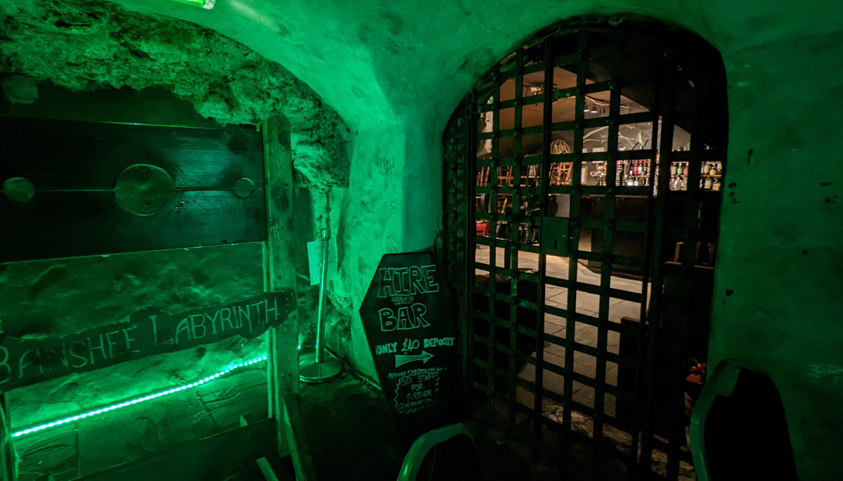 Banshee Labyrinth, Edinburgh