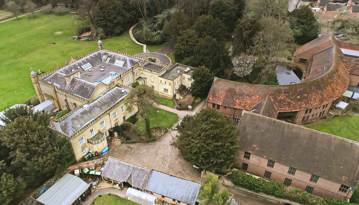 Missenden Abbey, Jack Osbourne's Haunted Homecoming