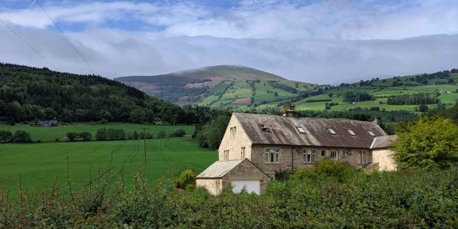 Heol Fanog - Hellfire Farm, Brecon Beacons, Wales