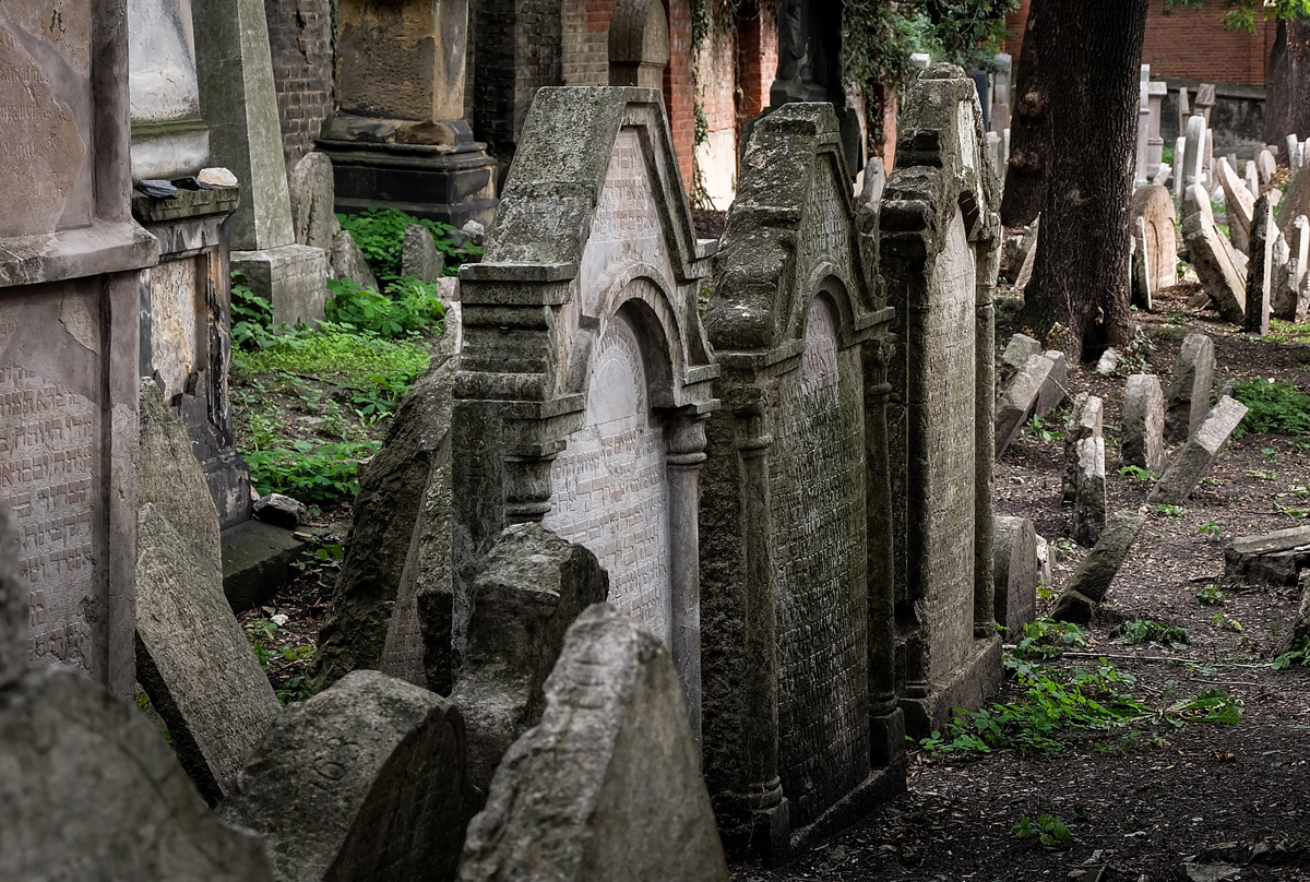 Old Jewish Cemetery, Prague