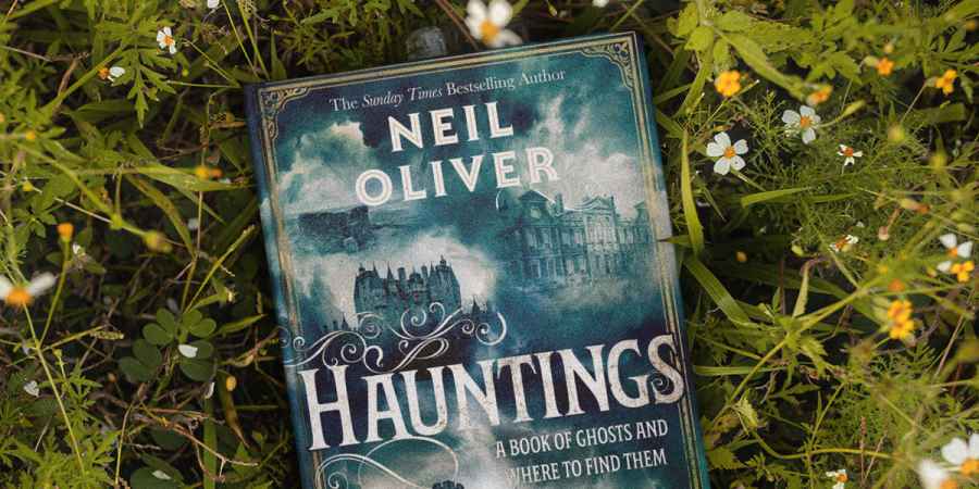 Neil Oliver - Hauntings